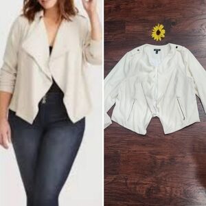 Torrid Tan Twill Draped Front Jacket Open Front Stone Tan Trench jacket 💛